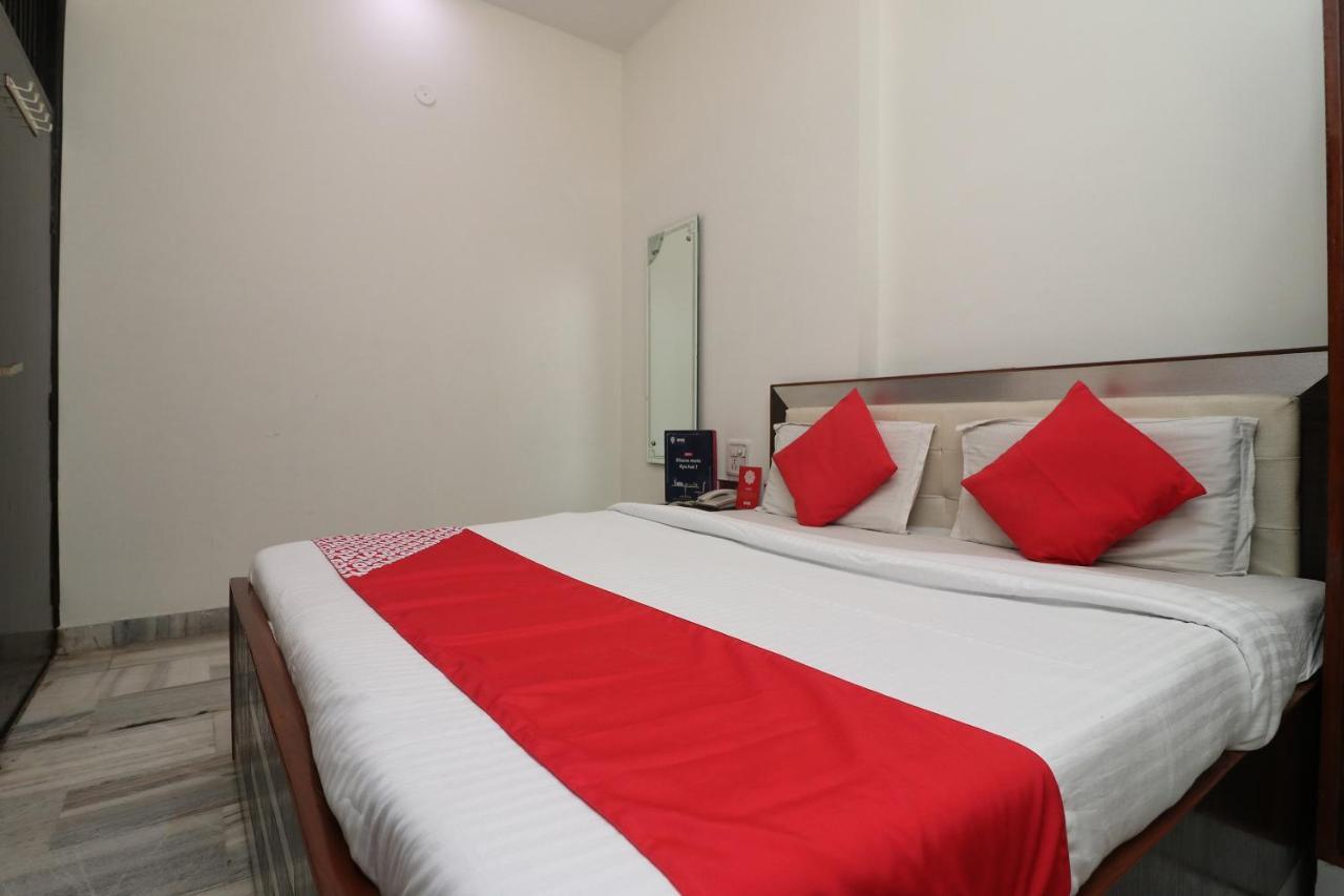 Oyo 24723 Hotel Atul Palace Agra  Extérieur photo